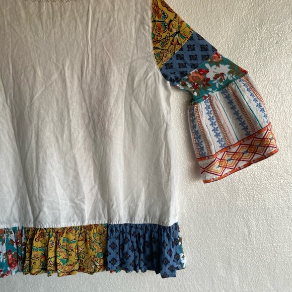 John Mark White Blouse with Orange and Silver Accents - Picture 7 of 8